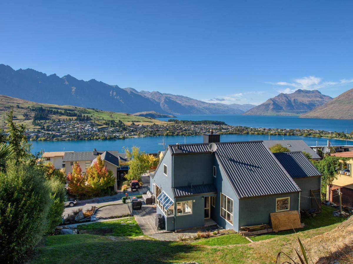 Wakatipu Views - Holiday home *